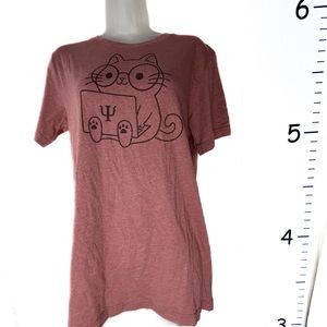 Bella Canvas Redish Brown Cat on Computer Graphic T-shirt Medium‎
